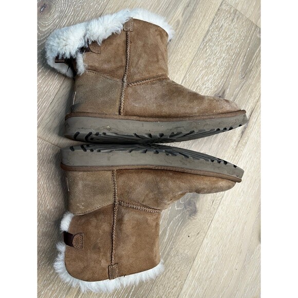 UGG Bailey Bow Womens size 8 - Picture 3 of 9